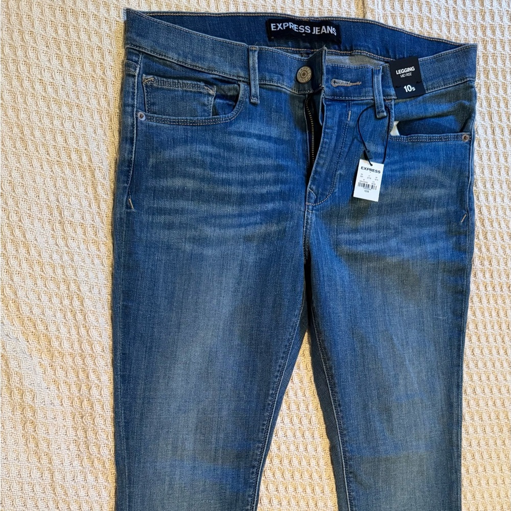 Express Women's Blue Skinny Jeans